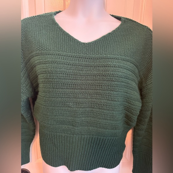 Alison Andrews Emerald Long Sleeve Multi Stitch V-Neck Sweater, Size XL - Picture 2 of 7